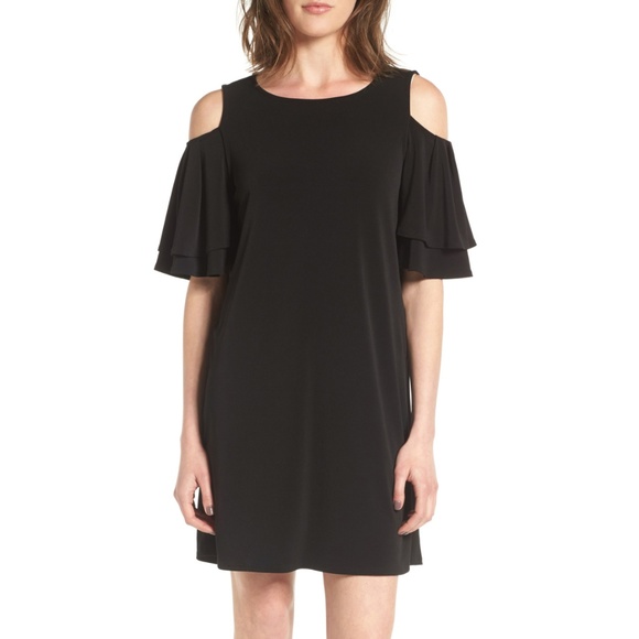 Halogen Dresses & Skirts - Halogen (Nordstrom) off the shoulder dress